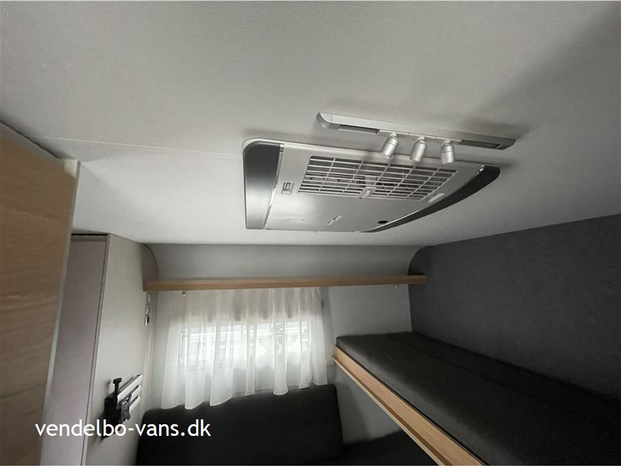 Adria Adora 673 PK Twin